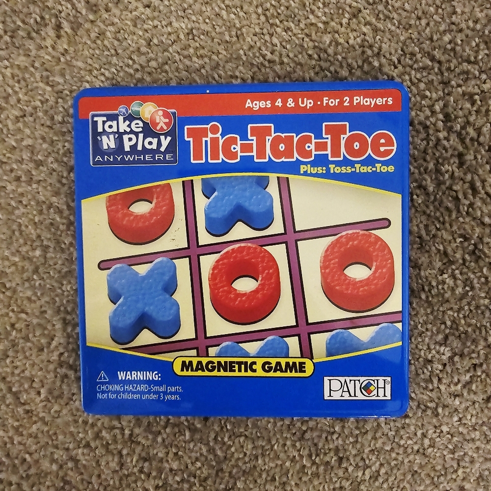 TAKE 'N' PLAY ANYWHERE TIC-TAC-TOE GAME